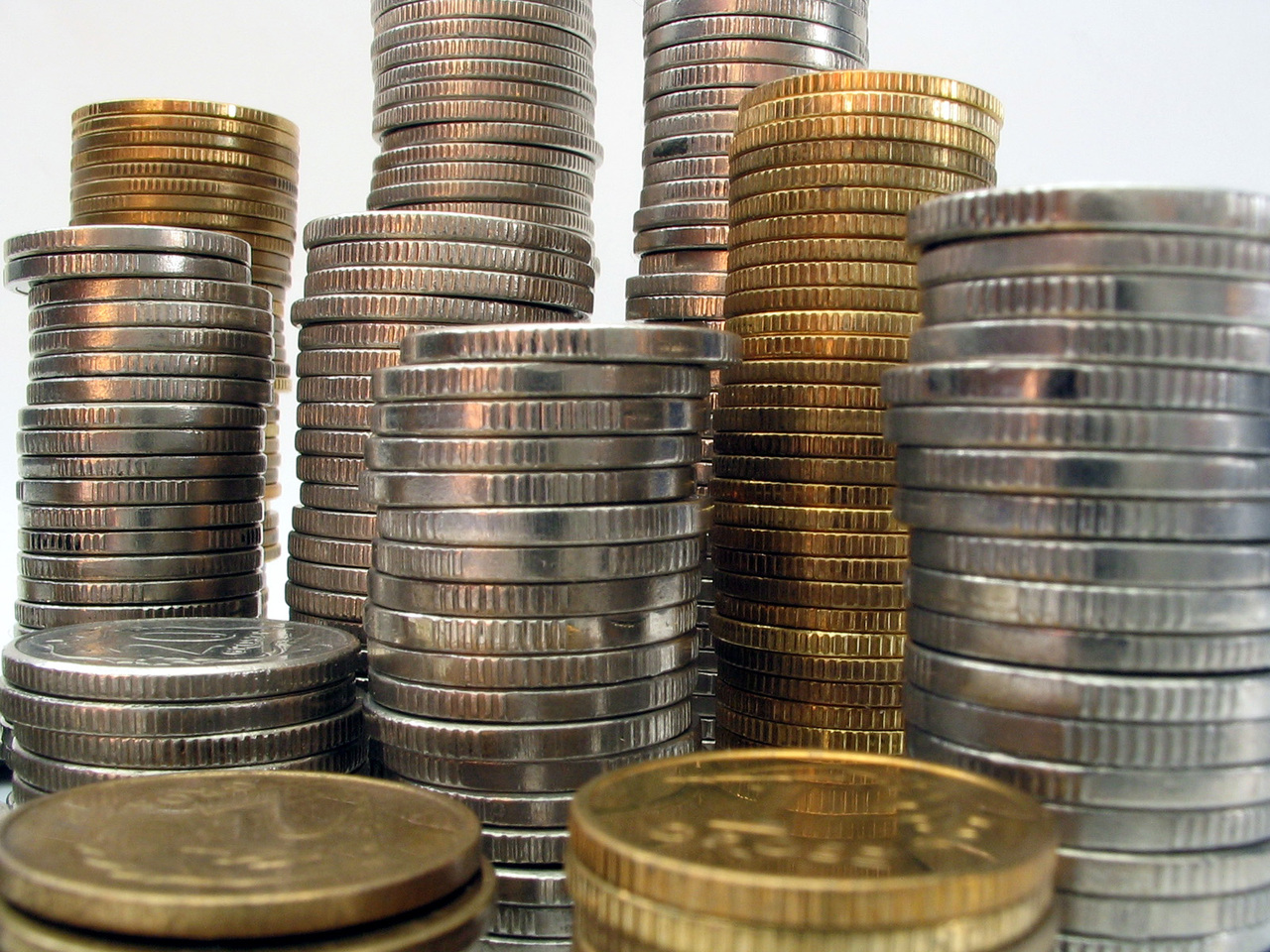Self directed IRA invests in gold coins